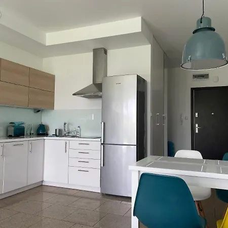 Stella Baltic 8 I 23 *