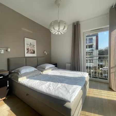 Stella Baltic 8 I 23