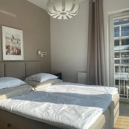 Stella Baltic 8 I 23